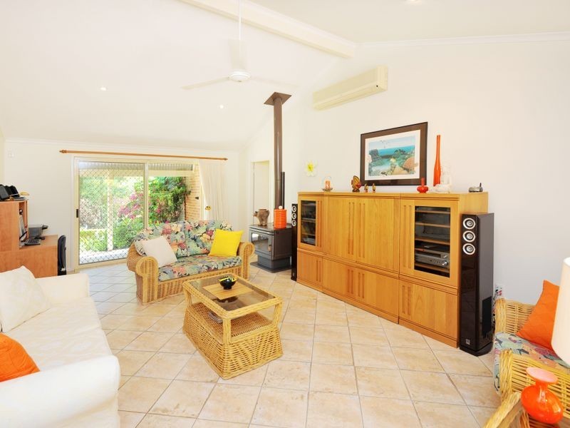 17 Colonial Court, Moonee Beach NSW 2450