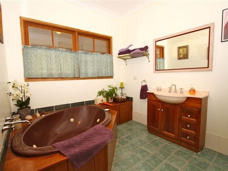 25 Vera Drive, Coffs Harbour NSW 2450