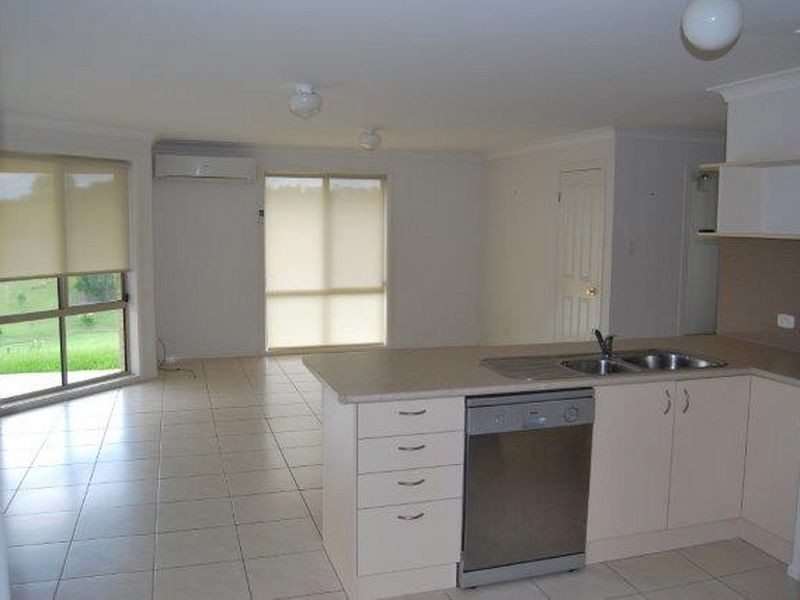 98 Peppertree Grove, Talarm NSW 2447