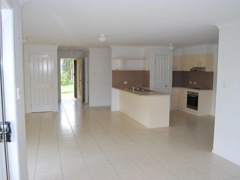 98 Peppertree Grove, Talarm NSW 2447