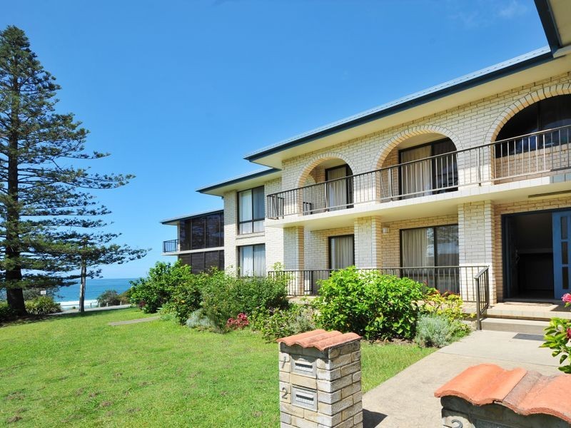 2/1 Twentieth Avenue, Sawtell NSW 2452