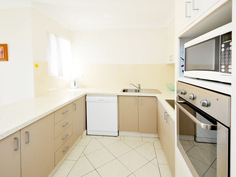 2/1 Twentieth Avenue, Sawtell NSW 2452