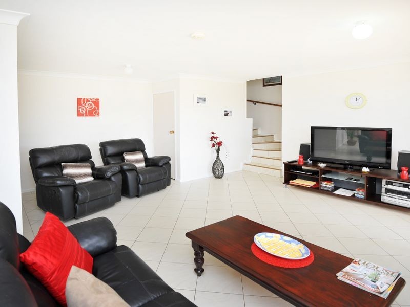 2/1 Twentieth Avenue, Sawtell NSW 2452