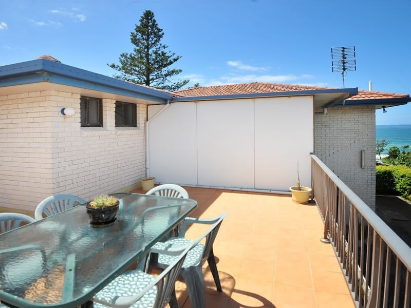 2/1 Twentieth Avenue, Sawtell NSW 2452
