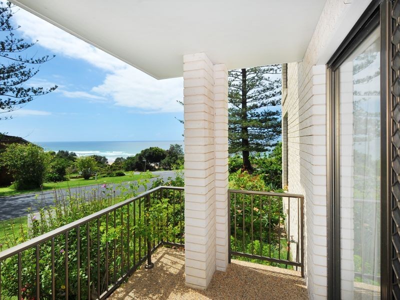2/1 Twentieth Avenue, Sawtell NSW 2452