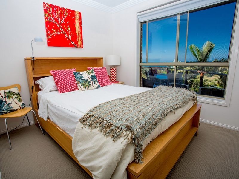 220 The Mountain Way, Sapphire Beach NSW 2450