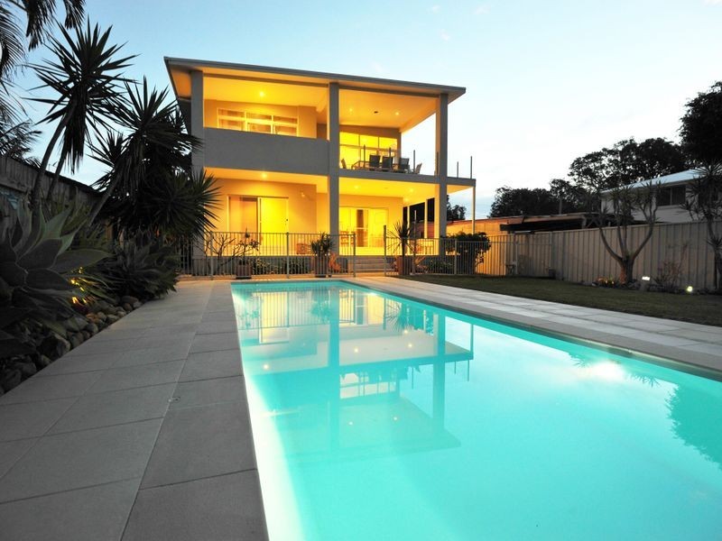 24 Wharf Street, Woolgoolga NSW 2456