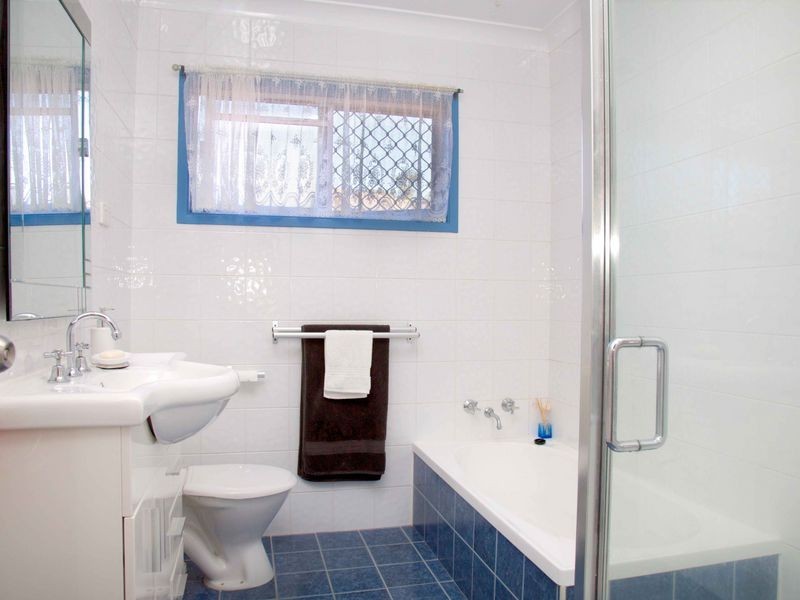 17 Lewis Street, Toormina NSW 2452