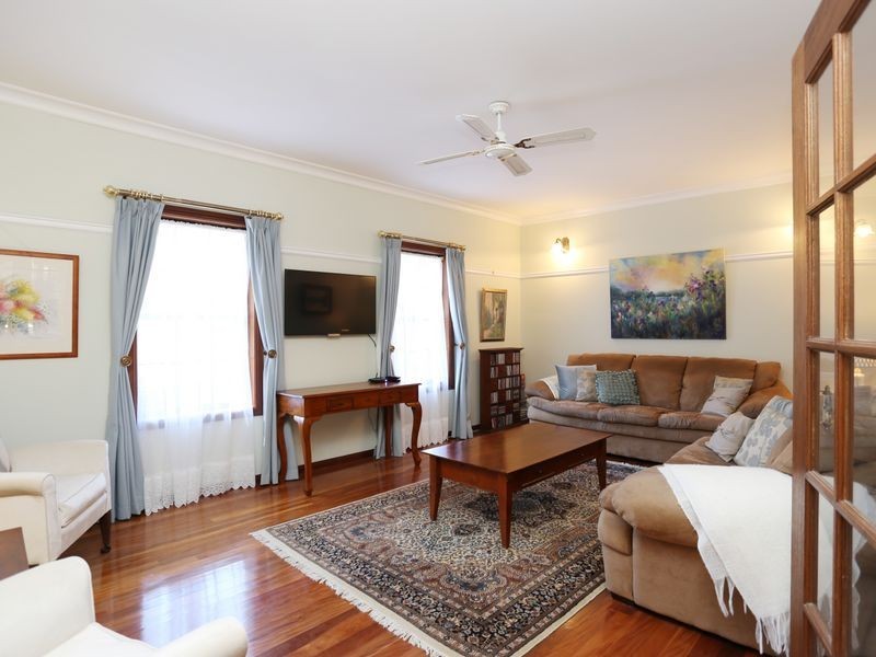 39B Skinner Close, Emerald Beach NSW 2456