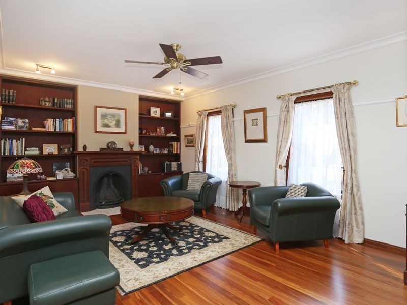 39B Skinner Close, Emerald Beach NSW 2456