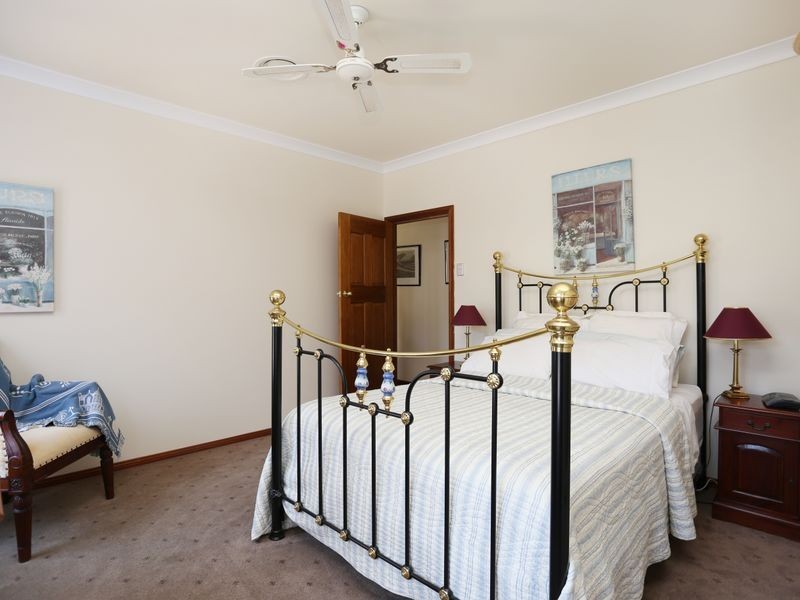 39B Skinner Close, Emerald Beach NSW 2456