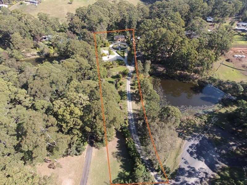 39B Skinner Close, Emerald Beach NSW 2456