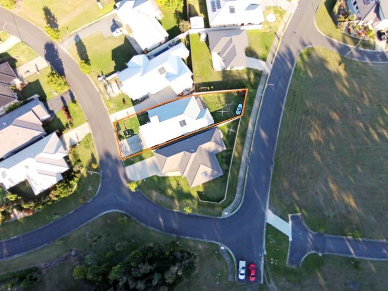 2A Estuary Drive, Moonee Beach NSW 2450