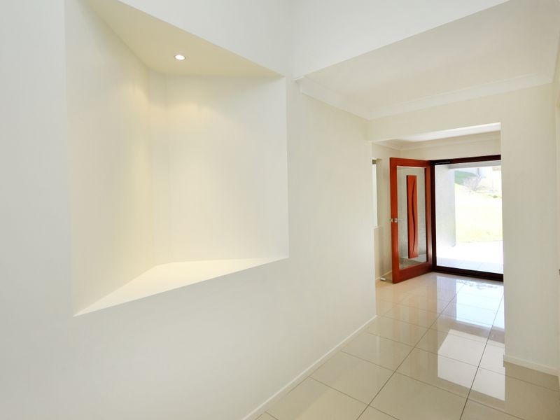 62 Admiralty Drive, Safety Beach NSW 2456