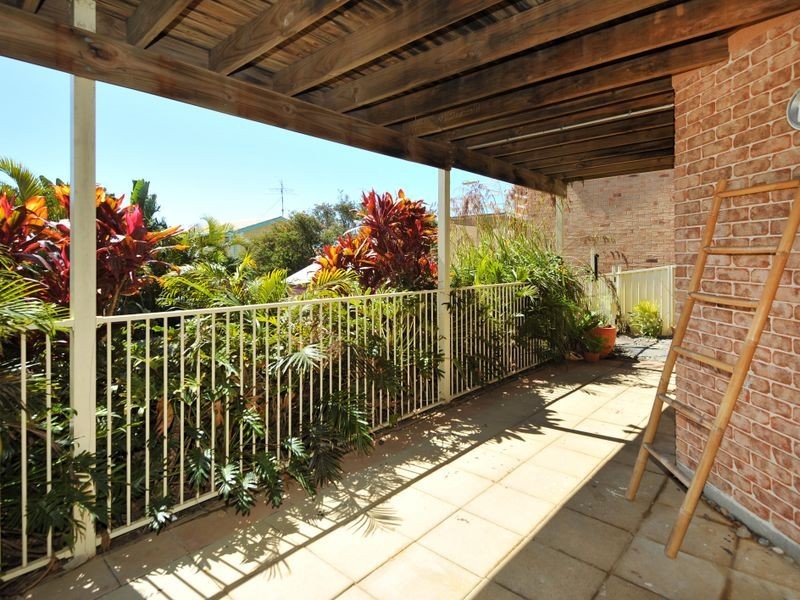 16 Haviland Street, Woolgoolga NSW 2456