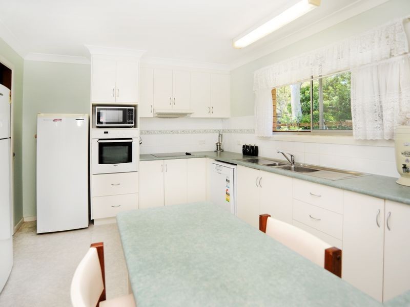 33 Gillibri Crescent, Sawtell NSW 2452