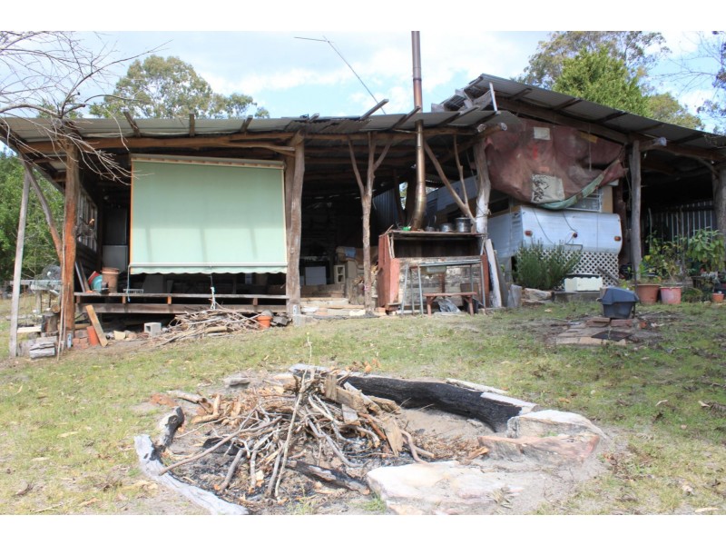 4 Greens Close, Kremnos NSW 2460