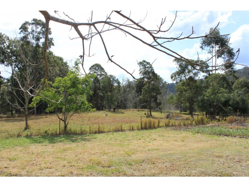 4 Greens Close, Kremnos NSW 2460