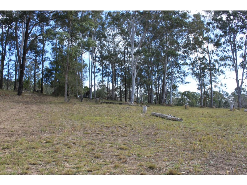 4 Greens Close, Kremnos NSW 2460
