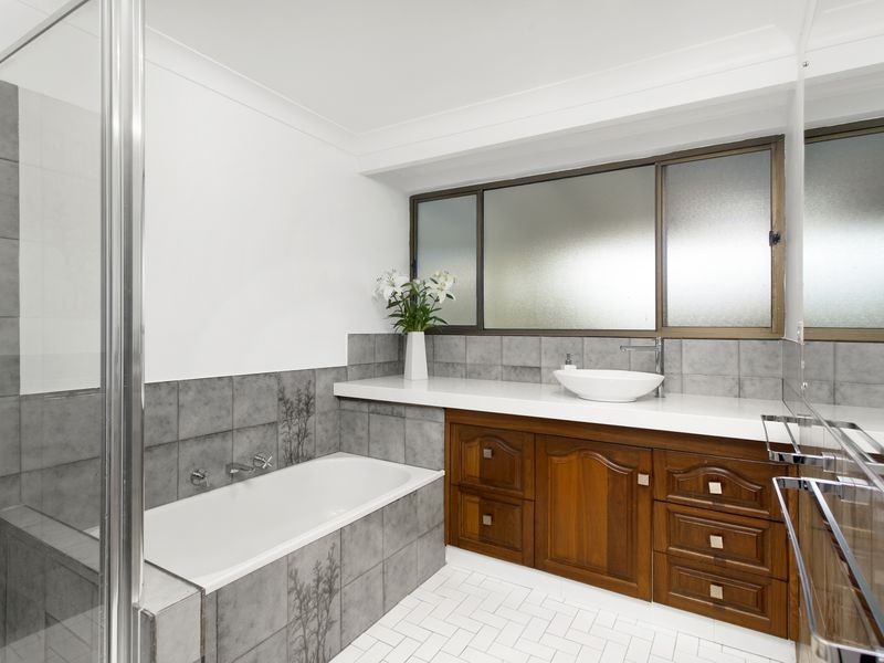 517 Waterfall Way, Fernmount NSW 2454