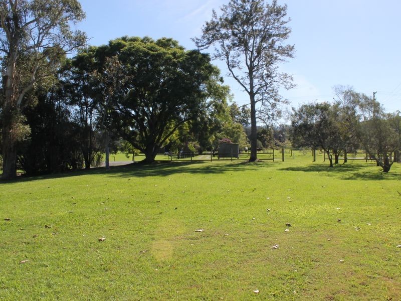 517 Waterfall Way, Fernmount NSW 2454