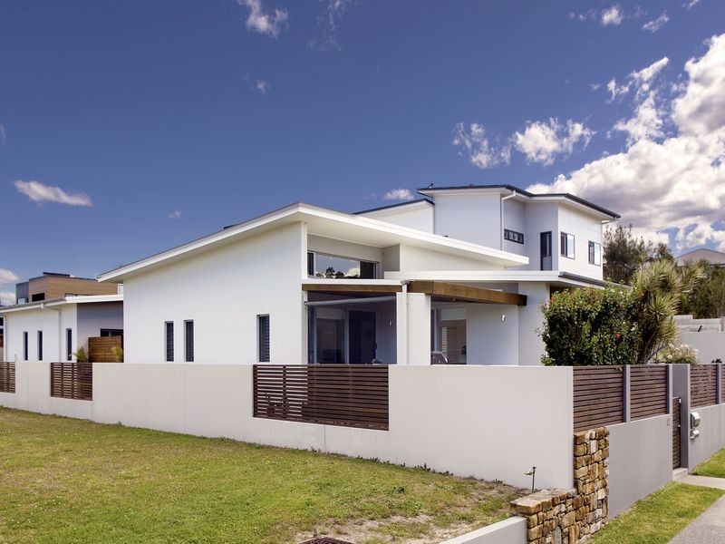 42 North Sapphire Road, Sapphire Beach NSW 2450