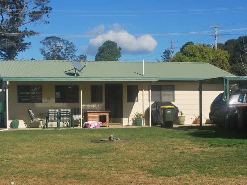 10 Grafton Street, Lowanna NSW 2450