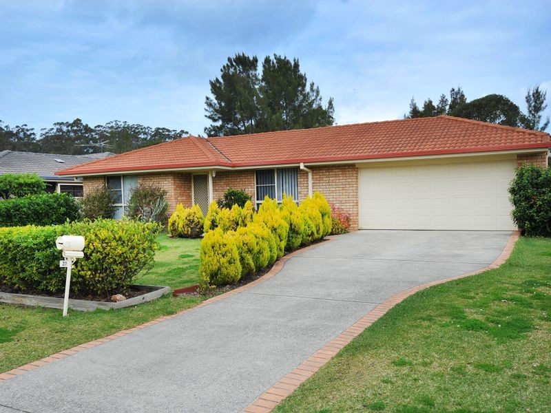 22 Lake Court, Urunga NSW 2455
