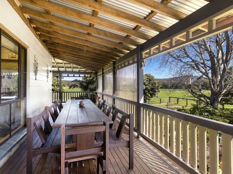 511 Waterfall Way, Fernmount NSW 2454