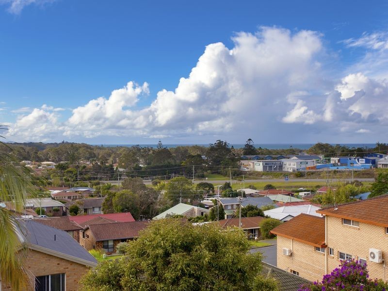 22 Haviland Street, Woolgoolga NSW 2456