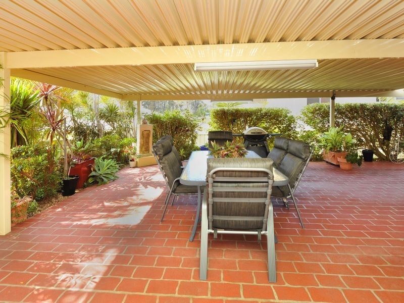 6 Yachtsman Drive, Safety Beach NSW 2456