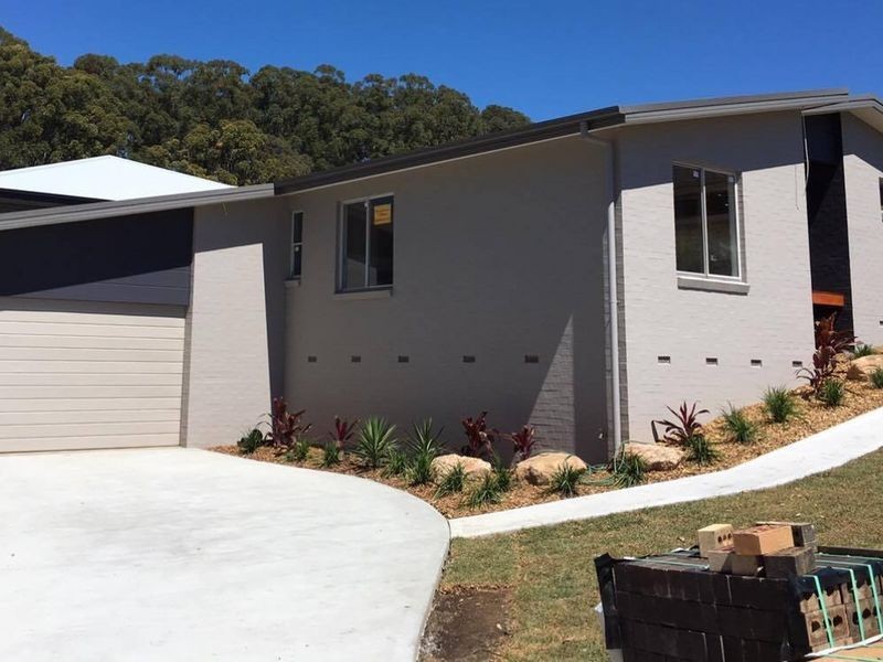 19 Mirrimin Street, Bonville NSW 2441