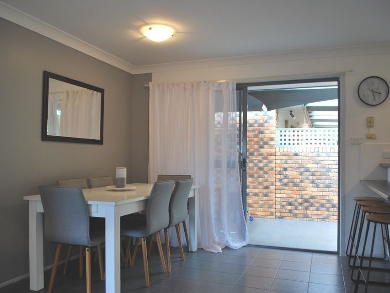 2/2 Dark Close, Coffs Harbour NSW 2450