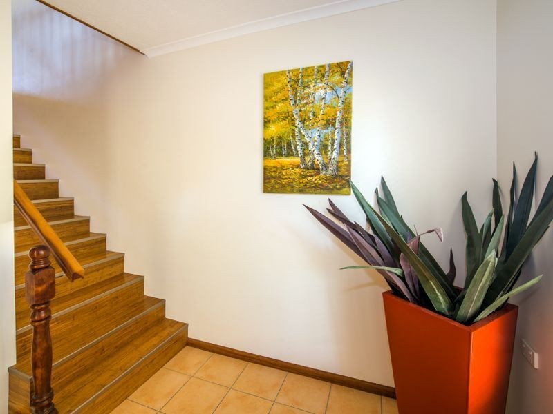 11 Emerald Avenue, Sapphire Beach NSW 2450