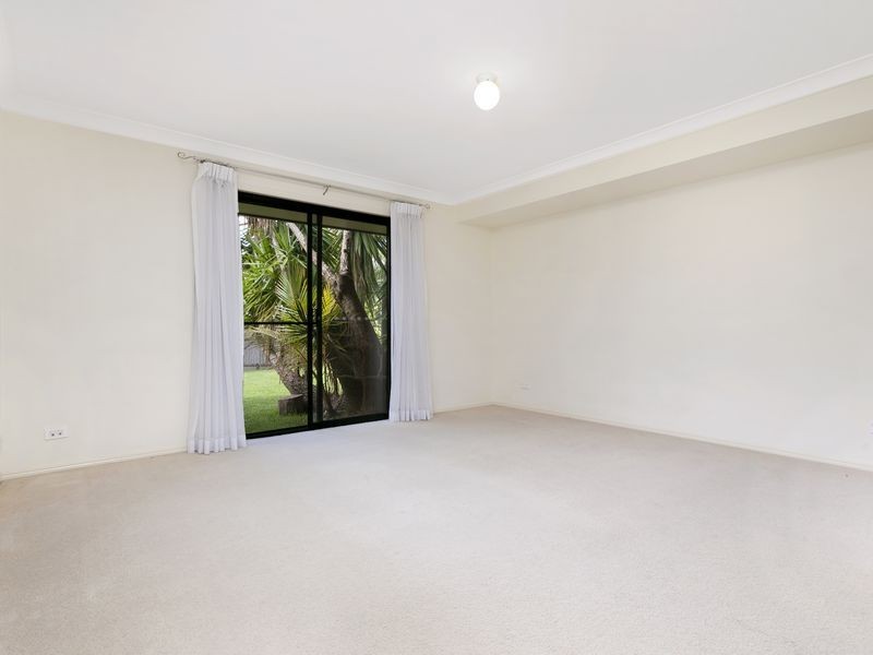 4 Alpini Place, Sapphire Beach NSW 2450