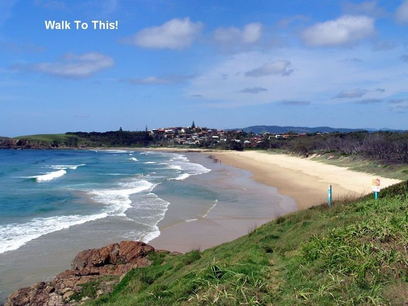 21 Bluff Road, Emerald Beach NSW 2456