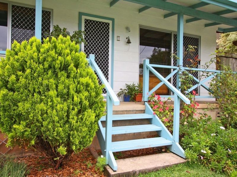 21 Bluff Road, Emerald Beach NSW 2456