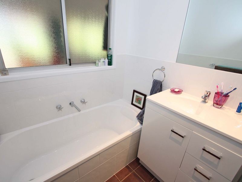 21 Bluff Road, Emerald Beach NSW 2456