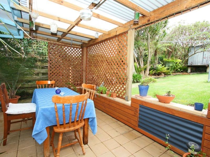 21 Bluff Road, Emerald Beach NSW 2456