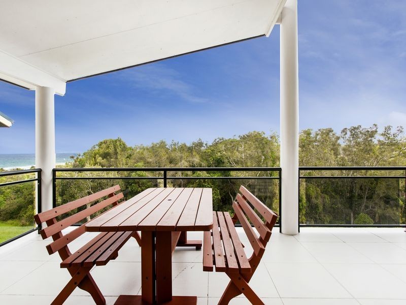 42 Headland Road, Arrawarra Headland NSW 2456