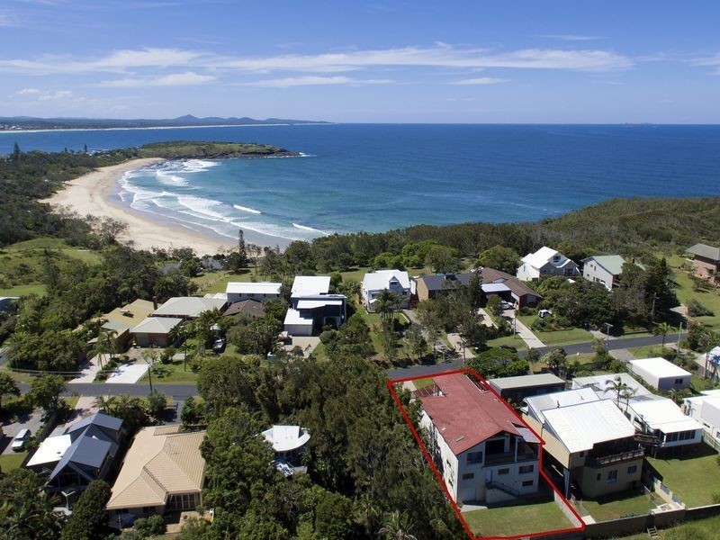 42 Headland Road, Arrawarra Headland NSW 2456