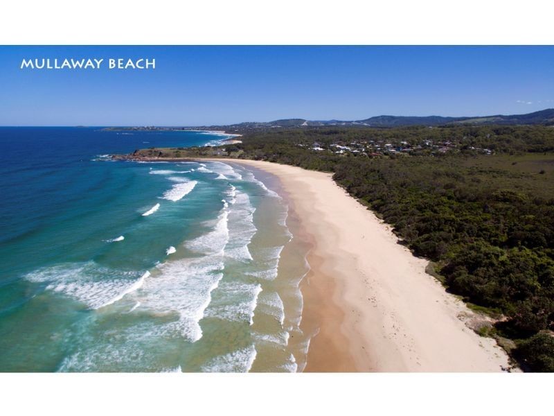 42 Headland Road, Arrawarra Headland NSW 2456