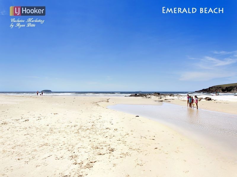 48 Bluff Road, Emerald Beach NSW 2456