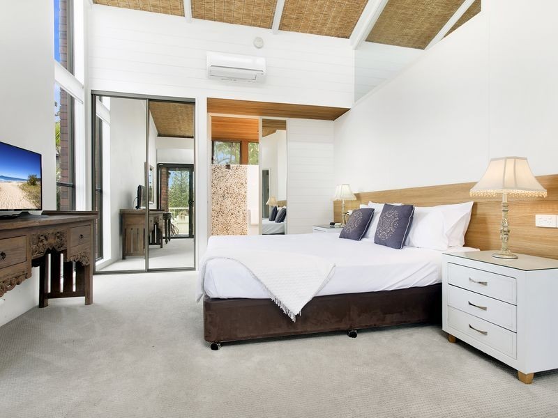 180/8 Solitary Island Way, Sapphire Beach NSW 2450