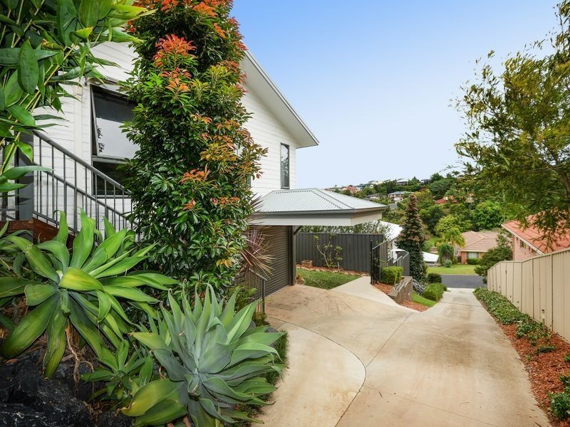 2/17 Abel Tasman Drive, Coffs Harbour NSW 2450