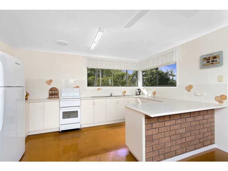 129 Braford Drive, Bonville NSW 2441