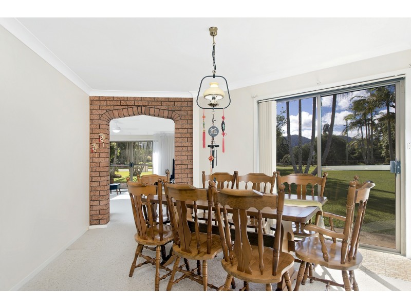 129 Braford Drive, Bonville NSW 2441