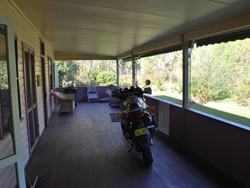 16 Eastbank Road, Kungala NSW 2460