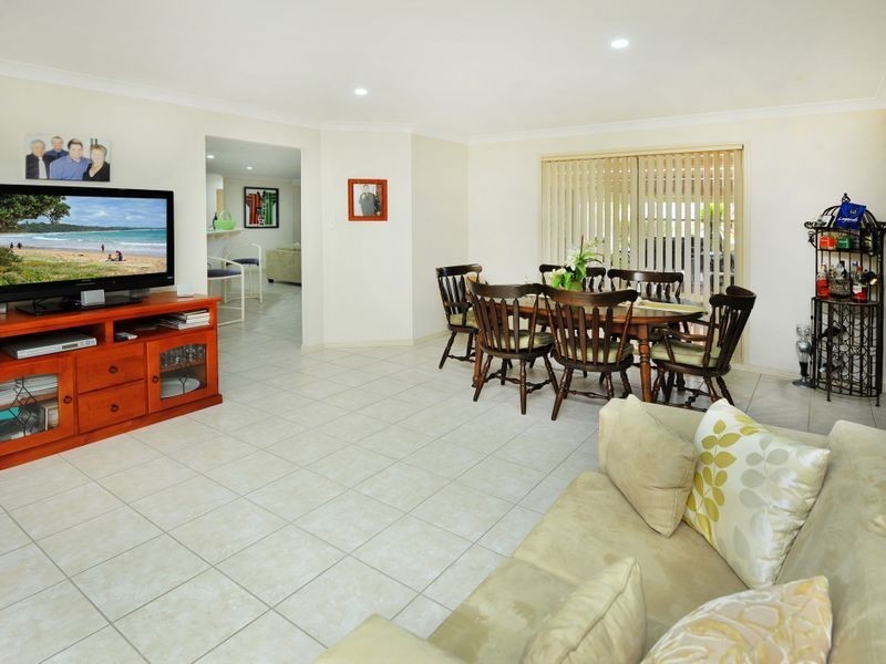 6 Yachtsman Drive, Safety Beach NSW 2456