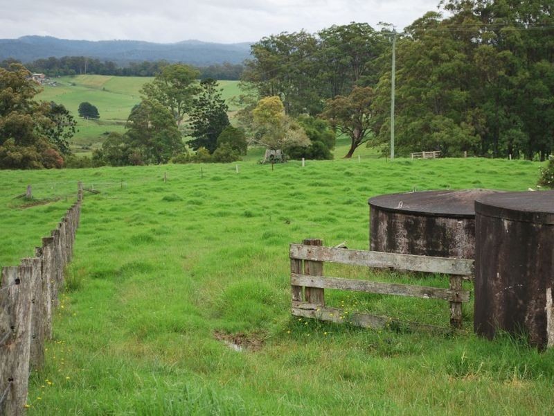 327 Moleton Road, Lowanna NSW 2450